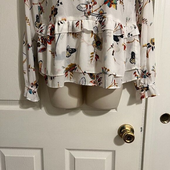 Abercrombie & Fitch Peplum Long Sleeve Blouse W/Butterflies Size Small - Picture 4 of 9